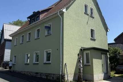 Haus Hennef-Uckerath Uckerath - 12 Zimmer, 225 m&sup2;, 195.000&euro; | Angebot:27113337