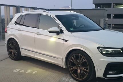 VW Tiguan 131.000 km 22.900 &euro; Rüdesheim am Rhein 65385