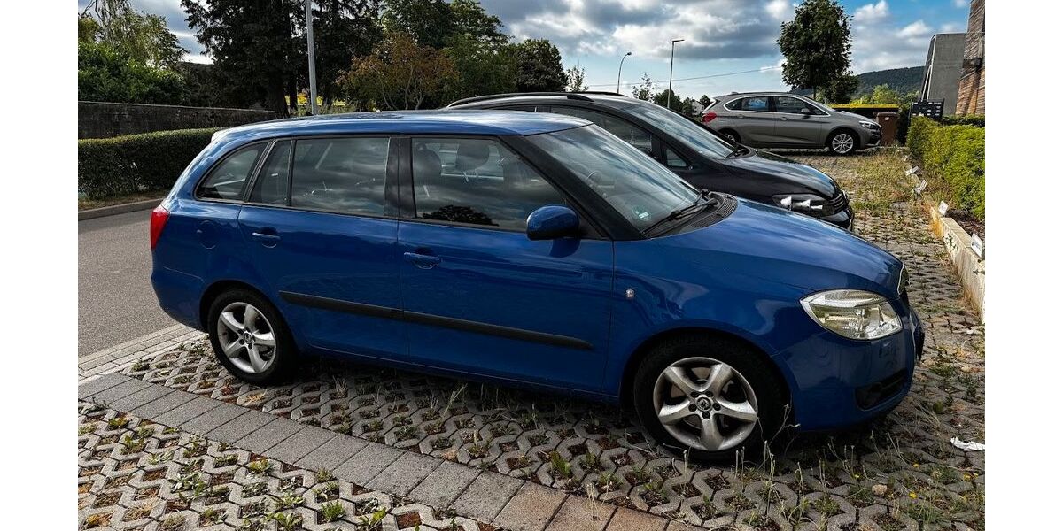 Skoda Fabia 218.000 km 3.500 &euro; Kernen im Remstal 71394