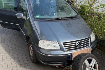 VW Sharan 315.000 km 3.000 &euro; Kastel 55252