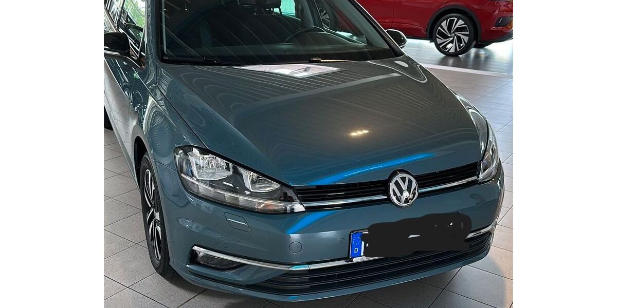 VW Golf 97.000 km 15.500 &euro; Grasleben 38368