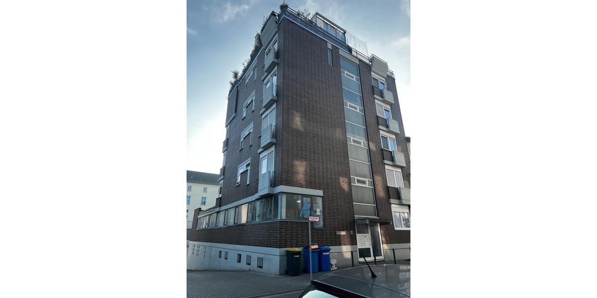 Erdgeschoßwohnung Ludwigshafen am Rhein Edigheim - 4 Zimmer, 120 m&sup2;, 164.000&euro; | Angebot:24851429