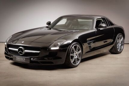 Mercedes-Benz SLS AMG 26.720 km 238.500 € Hamburg-Othmarschen 22763