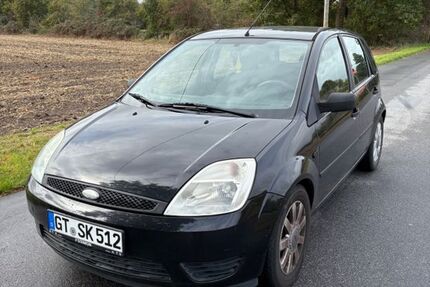 Ford Fiesta 145.800 km 1.700 € Versmold 33775