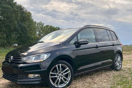 VW Touran 219.000 km 11.450 &euro; Boldekow 17392
