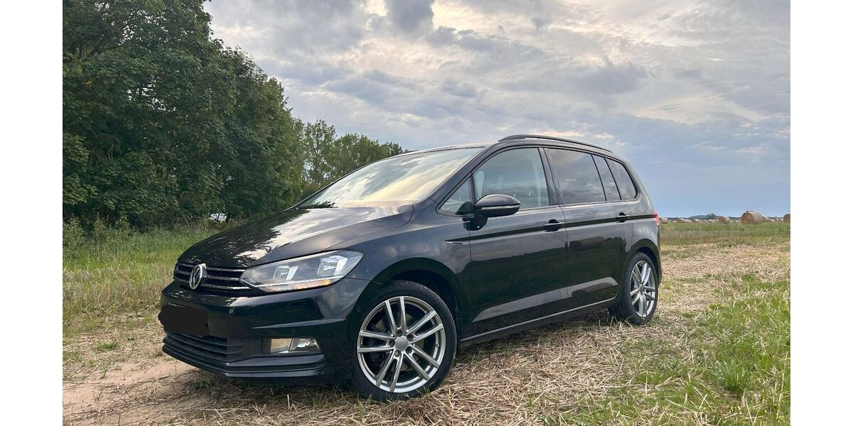 VW Touran 219.000 km 11.800 &euro; Boldekow 17392