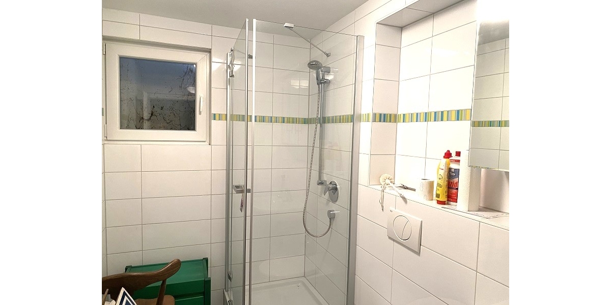 Freistehendes Ein- Zweifamilienhaus auf sonnigem Gartengrundstück mit viel Potenzial in Ottobrunn - Zweifamilienhaus Ottobrunn | Angebot:27071123