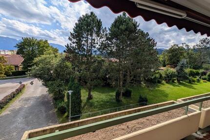 Helle, großzügige 3-Zimmer-Wohnung mit Bergblick in ruhiger Lage zimmer