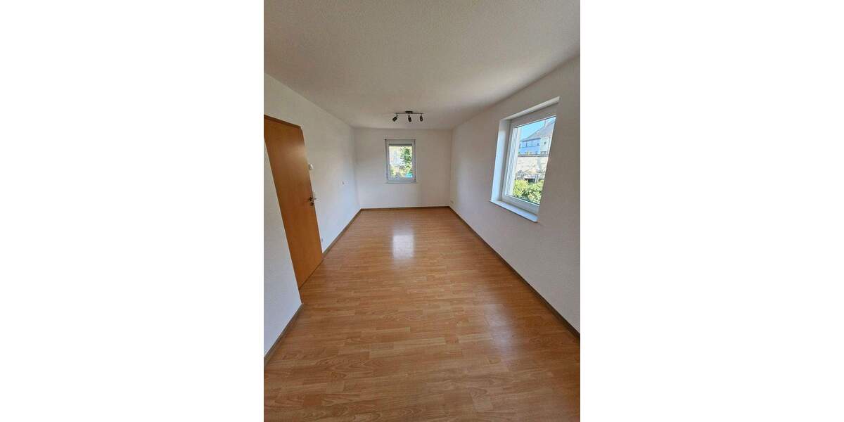 Etagenwohnung Perl - 3 Zimmer, 80 m&sup2;, 350.000&euro; | Angebot:25679003