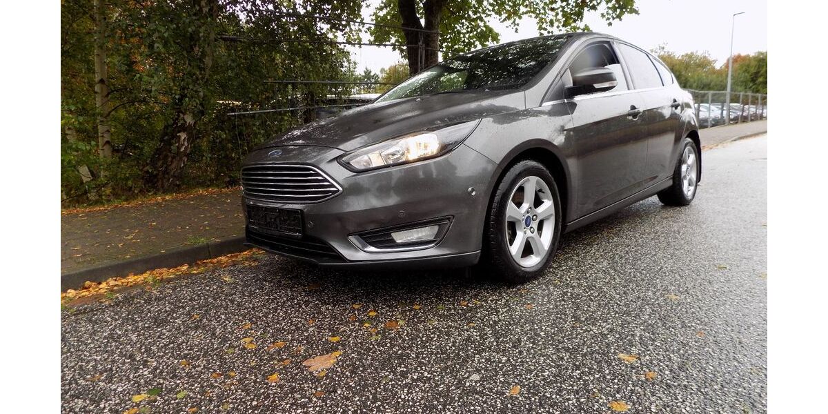 Ford Focus 81.346 km 9.999 &euro; Hohenwestedt 24594