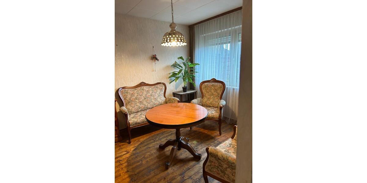 Reihenhaus Hammelburg - 4 Zimmer, 80 m&sup2;, 150.000&euro; | Angebot:26234149