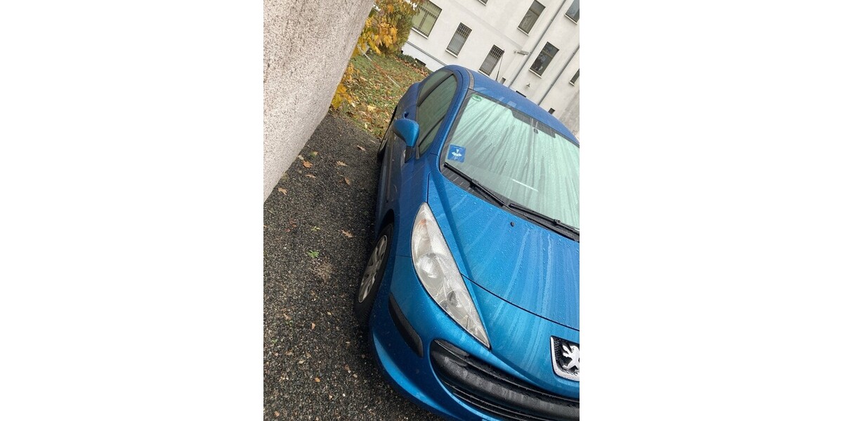 Peugeot 207 65.000 km 5.800 &euro; Meerane 08393