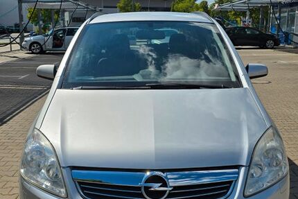 Opel Zafira 230.000 km 3.000 € Nürnberg 90439