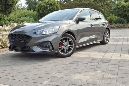 Ford Focus 49.000 km 16.600 &euro; Leipzig 04329
