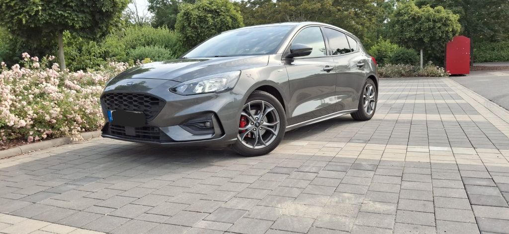 Ford Focus 49.000 km 16.600 &euro; Leipzig 04329