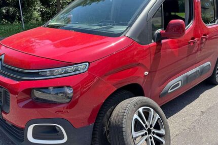 Citroen Berlingo 143.000 km 10.699 &euro; Eppstein 65817