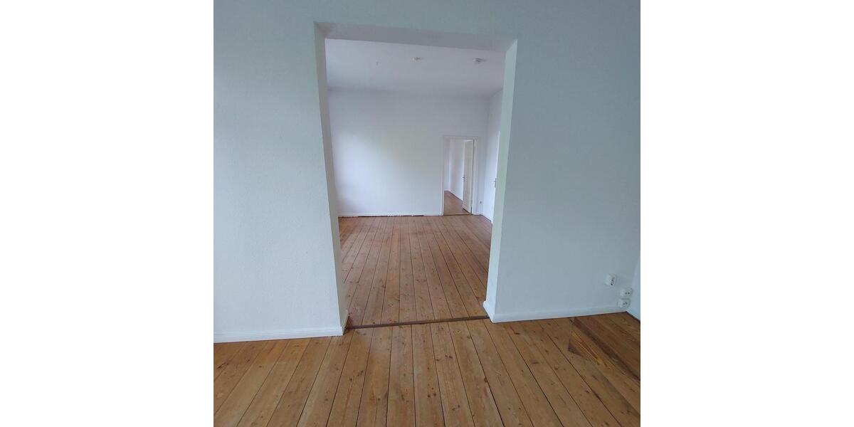 Etagenwohnung Tastrup - 4 Zimmer, 93 m&sup2;, 930&euro; | Angebot:26606788