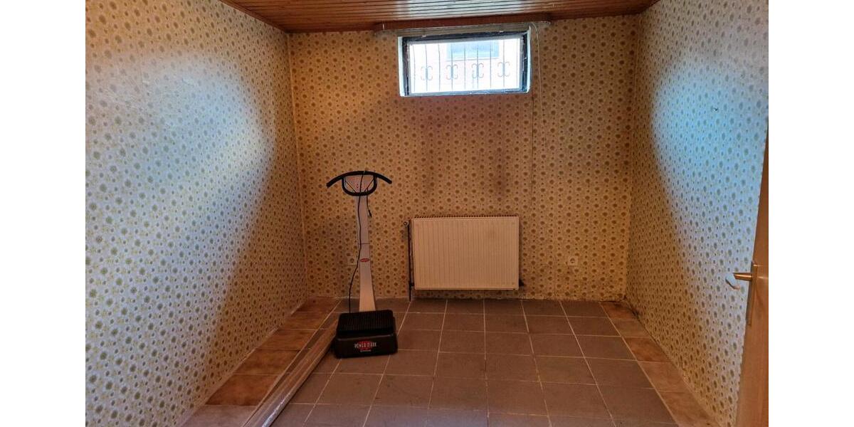 Einfamilienhaus Bergfeld - 8 Zimmer, 224 m&sup2;, 380.000&euro; | Angebot:26758253
