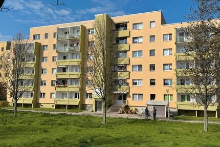 Wohnung Halle (Saale) Damaschkestraße - 1 Zimmer, 30 m&sup2;, 276&euro; | Angebot:26416350