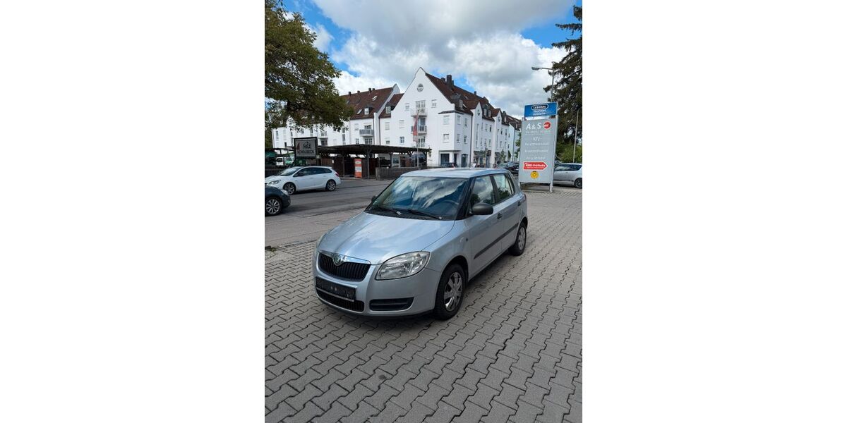 Skoda Fabia 215.075 km 1.990 &euro; Freising/Lerchenfeld 85356