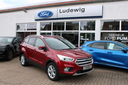 Ford Kuga 81.676 km 15.990 &euro; Delligsen 31073