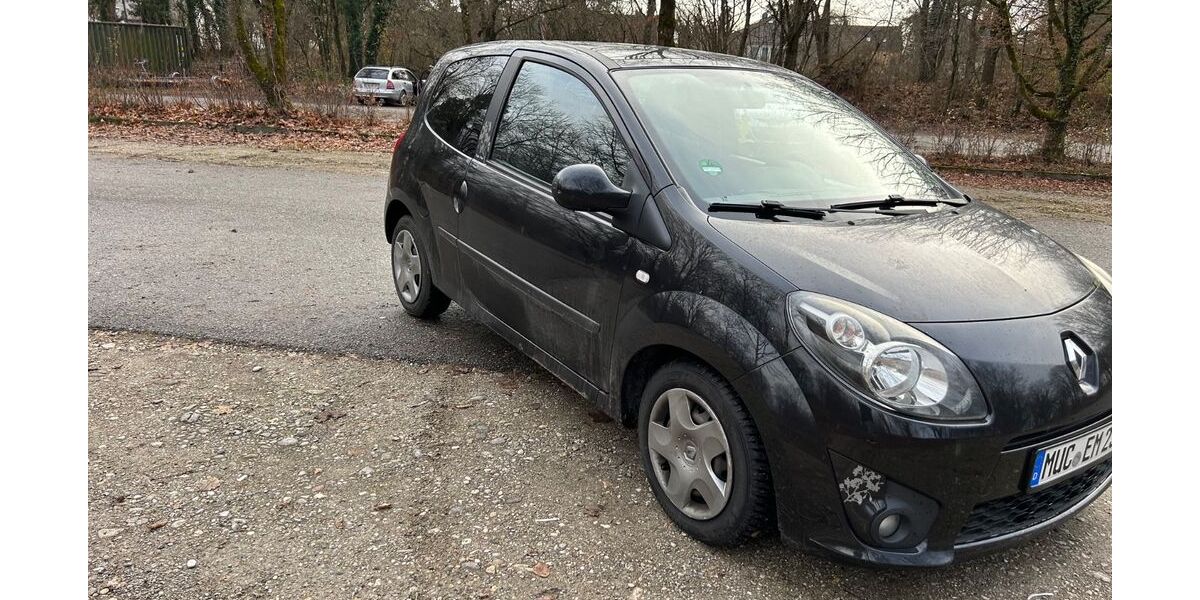 Renault Twingo 126.000 km 2.750 &euro; München 80995