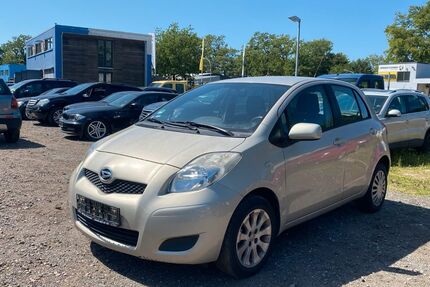 Toyota Yaris 140.000 km 2.000 &euro; Henstedt Ulzburg 24558