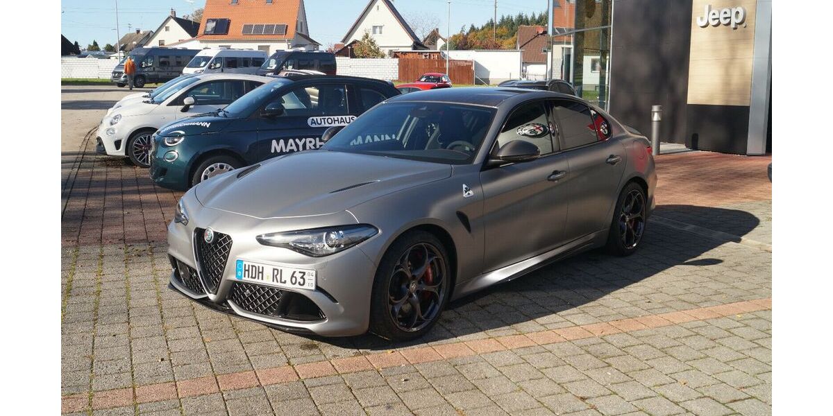 Alfa Romeo Giulia 2.990 km 84.990 &euro; Diedorf / Augsburg 86420