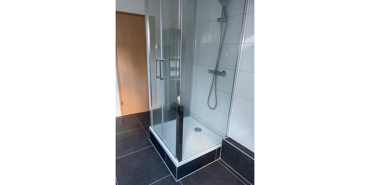 Dachgeschoßwohnung Mönchengladbach Süd - 3 Zimmer, 79 m&sup2;, 600&euro; | Angebot:26669617
