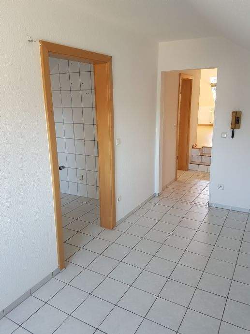 TOP!!! RENOVIERTES + TOP AUFGETEILTES + GROSSZÜGIGES DACHGESCHOSS APARTMENT in OBERHAUSEN - KLOSTERHARDT!!! 2 zimmer