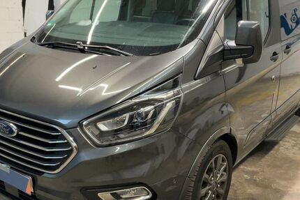 Ford Tourneo Custom 220.000 km 25.790 € Erfurt 99092