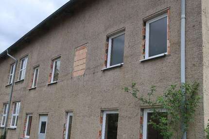 Halle in Paulinenaue 399.000 € 2357 m² zimmer