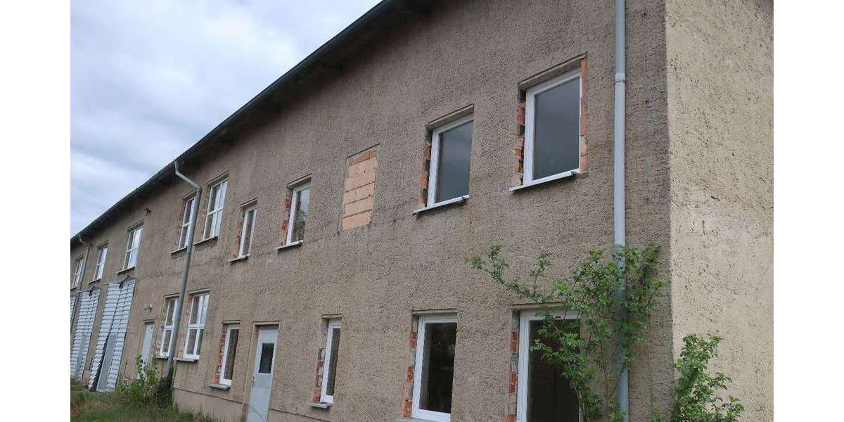 Halle in Paulinenaue 399.000 € 2357 m² zimmer