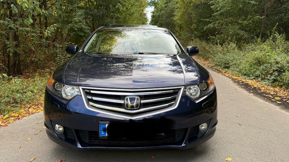Honda Accord 169.000 km 8.500 € Neuss 41460