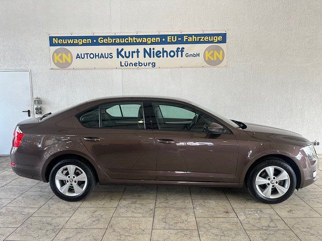 Skoda Octavia 122.823 km 11.480 € Lüneburg 21339