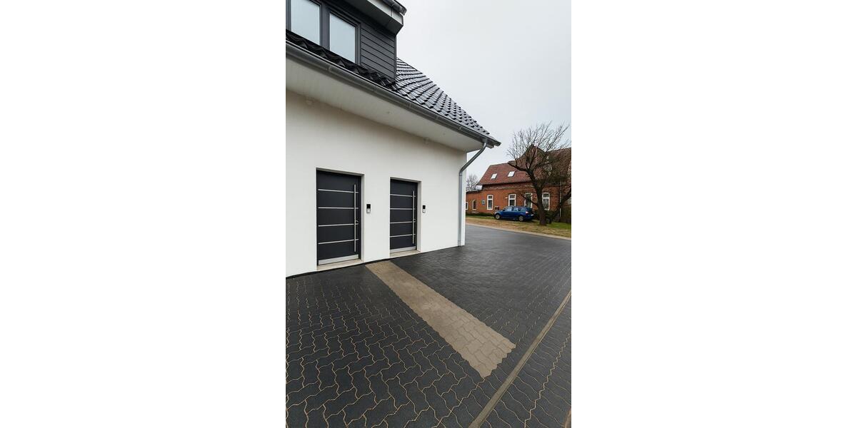 Dachgeschoßwohnung Loxstedt - 2.5 Zimmer, 94 m&sup2;, 1.025&euro; | Angebot:25434105