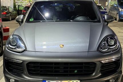 Porsche Cayenne 151.500 km 28.000 &euro; Berlin 13086