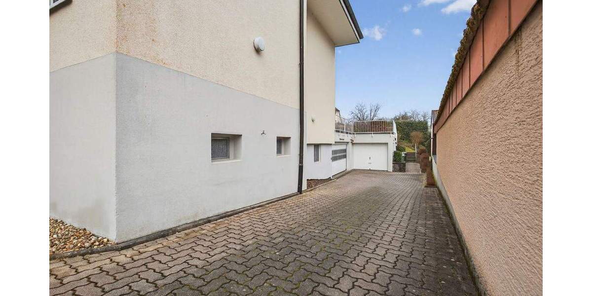 Etagenwohnung Karlsbad / Langensteinbach Langensteinbach - 3 Zimmer, 107 m&sup2;, 379.000&euro; | Angebot:24902162