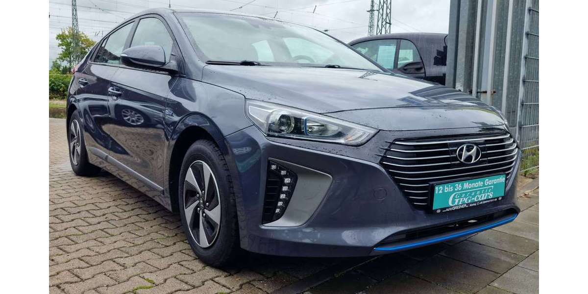 Hyundai IONIQ 152.000 km 9.690 &euro; München 81825