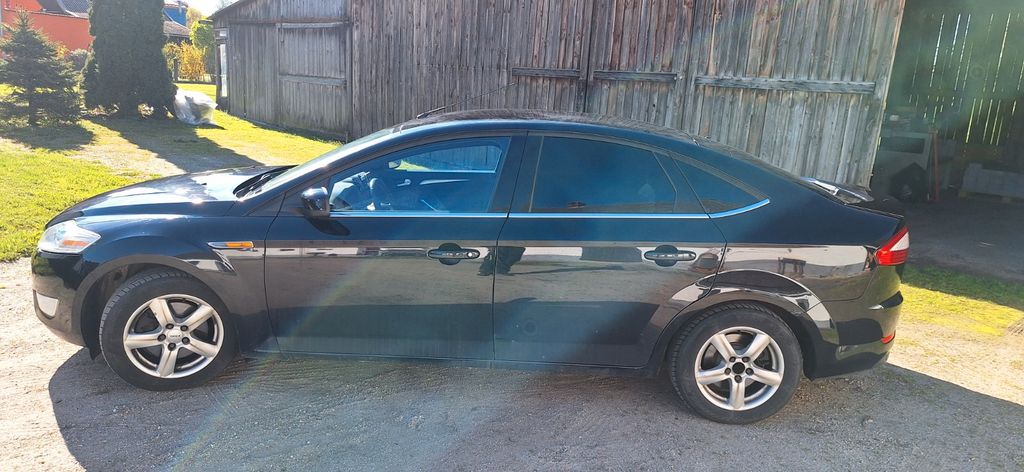 Ford Mondeo 325.600 km 2.999 &euro; Biburg 93354