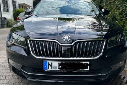 Skoda Superb 82.452 km 16.500 &euro; Planegg 82152