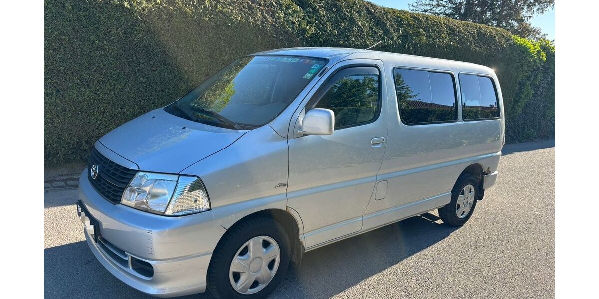 Toyota Hiace 300.000 km 4.500 &euro; München 81369