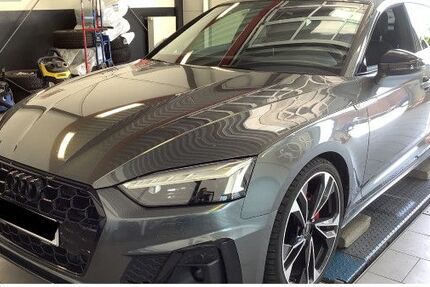 Audi A5 51.893 km 44.220 € Hamburg 22419