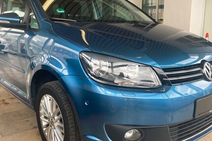 VW Touran 225.000 km 9.999 &euro; Neu-Isenburg 63263