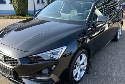 Seat Leon 23.567 km 28.300 &euro; Sasbach 77880