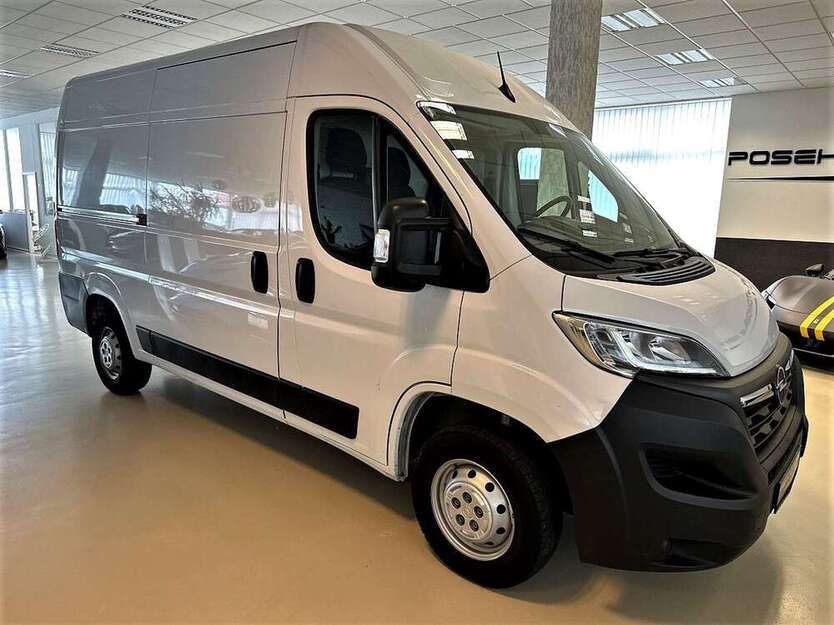 Movano