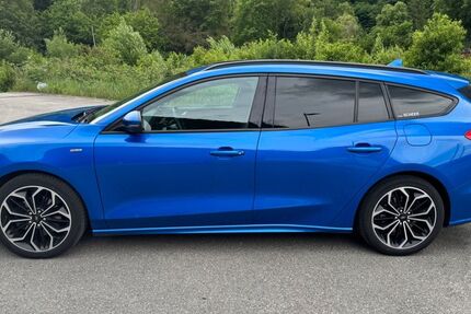 Ford Focus 96.613 km 15.700 &euro; Ehingen 89584