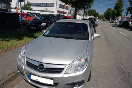 Opel Signum 136.000 km 1.295 &euro; Bensheim 64625