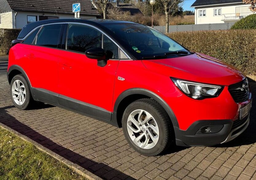 Crossland (X)