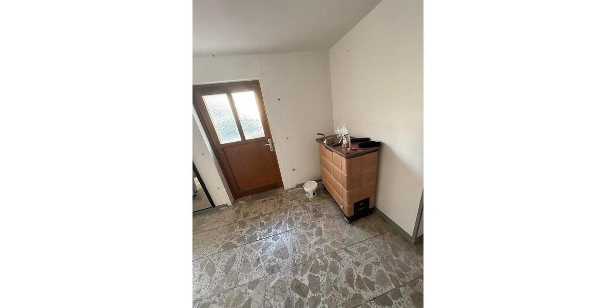 Gewerbeobjekt Roßleben-Wiehe Wiehe - 22 Zimmer, 10 m&sup2;, 1.250&euro; | Angebot:24174898